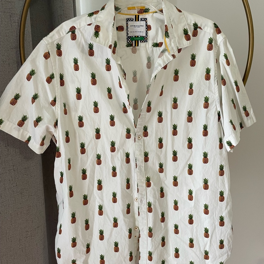 White Casual Button Down Shirt with Pineapple Pattern